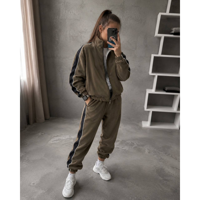 Подростковый теплый флисовый костюм Подростковый теплый флисовый костюм