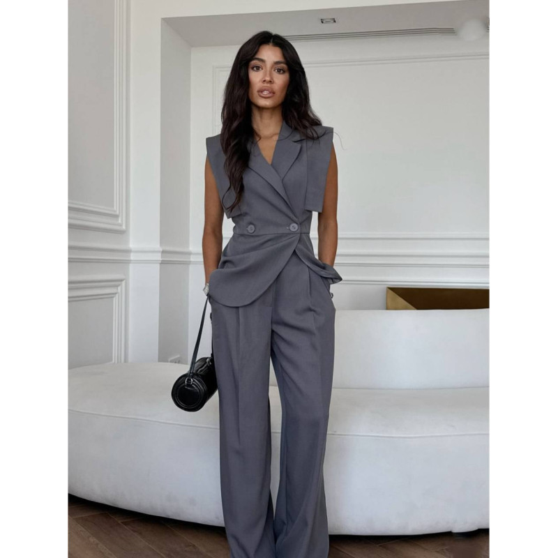 Костюм брючний жіночий Костюм брючний жіночий
